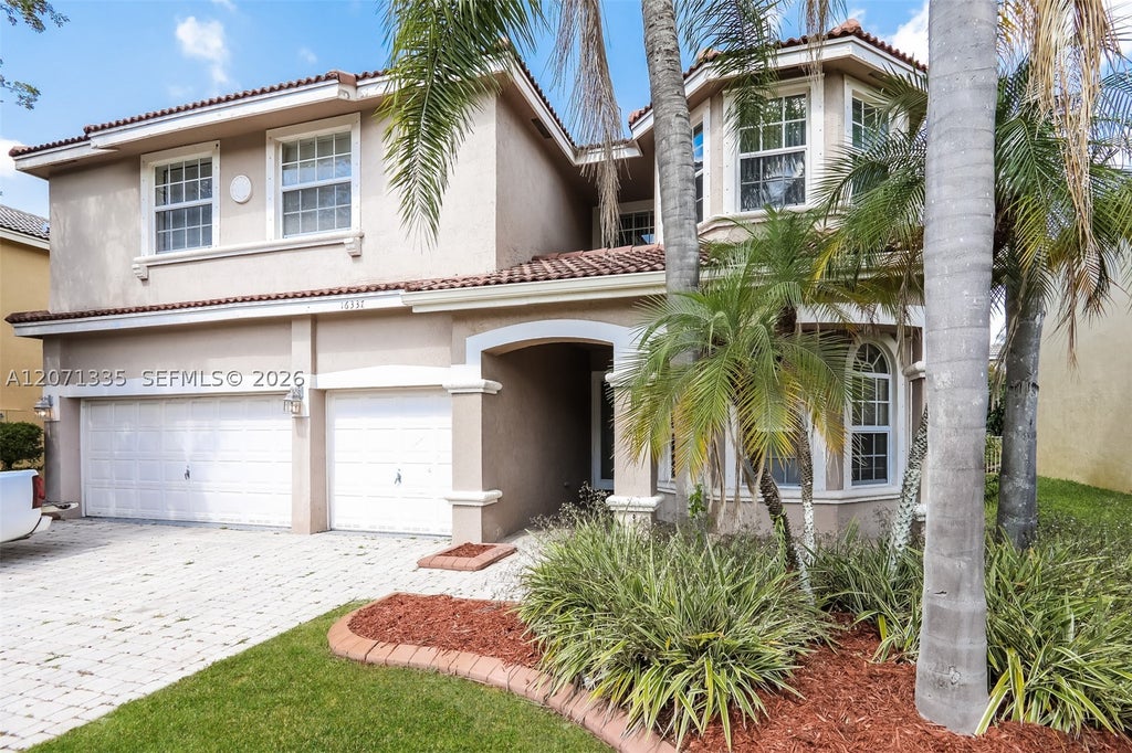 Photo of 16337 SW 15th St, Pembroke Pines, FL 33027 (MLS # A12071335)