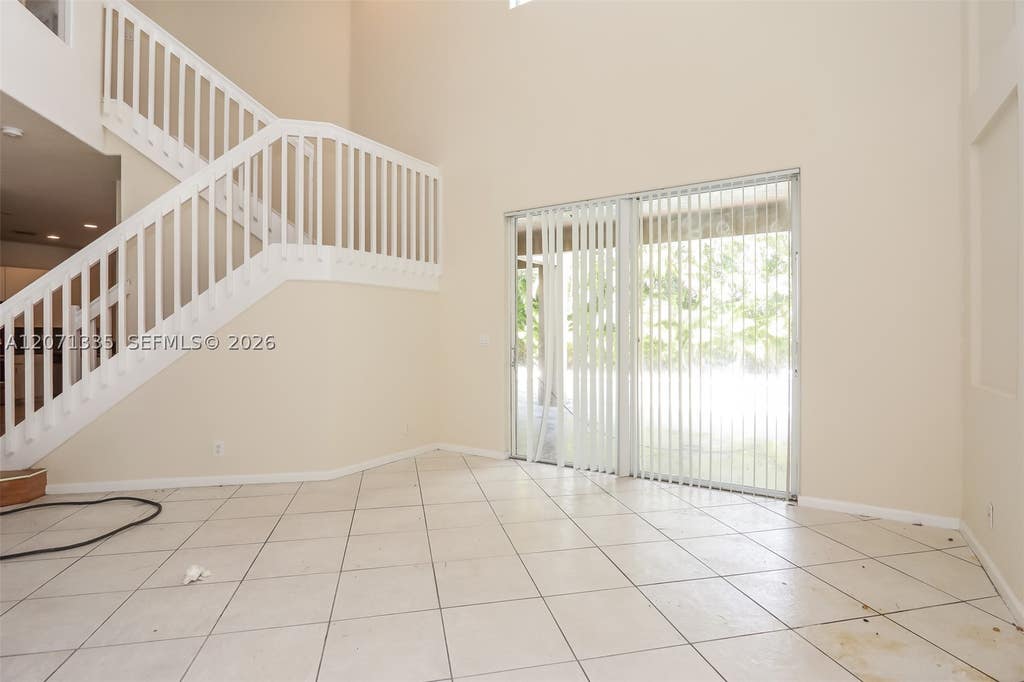 Photo of 16337 SW 15th St, Pembroke Pines, FL 33027 (MLS # A12071335)