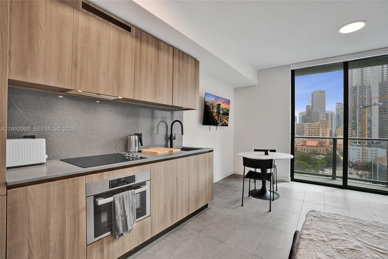 501 First Residences - Residential