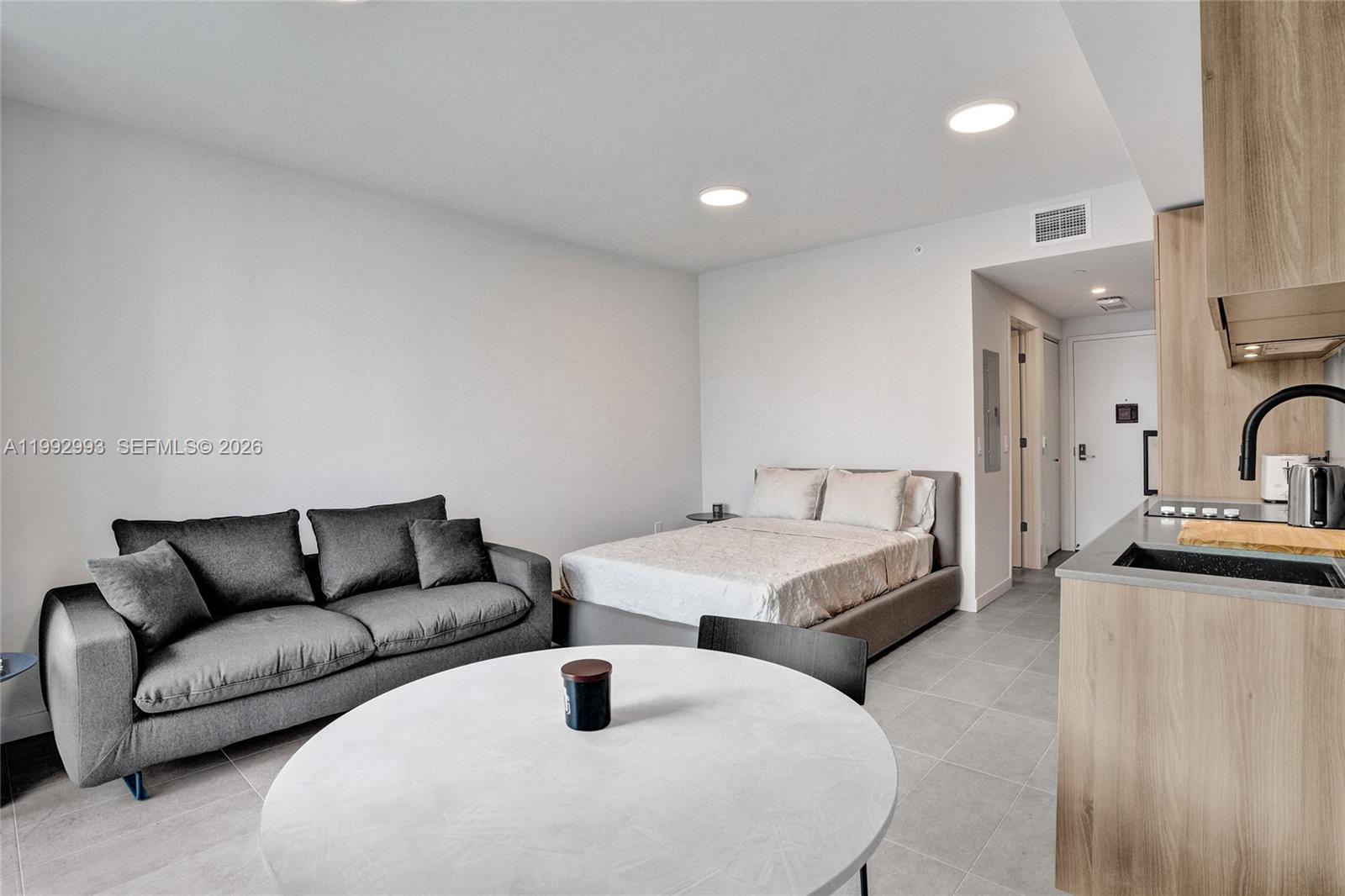 501 First Residences - Residential