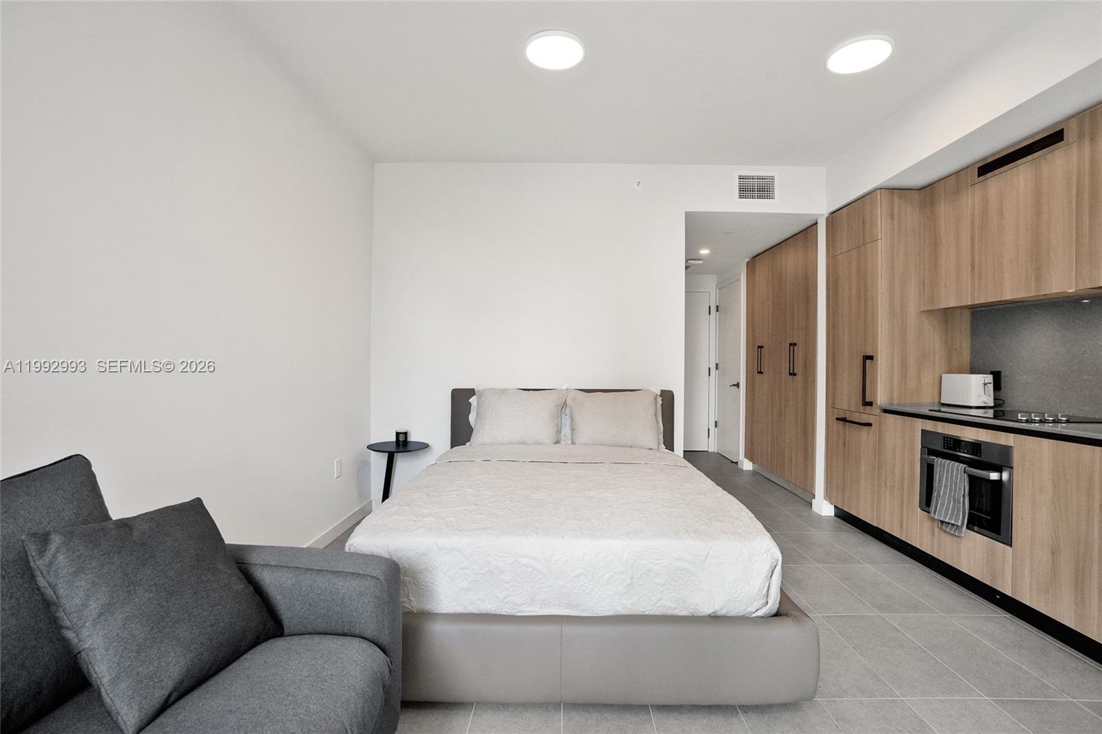 501 First Residences - Residential