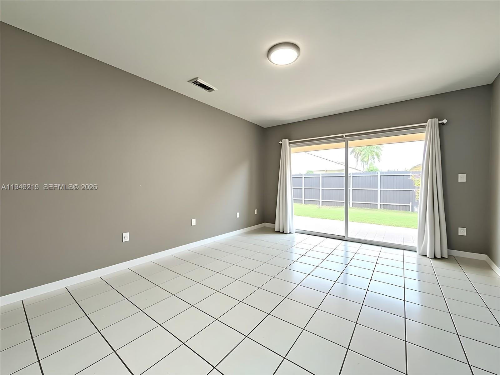 MONACO ESTATES 1ST ADDN - Residential