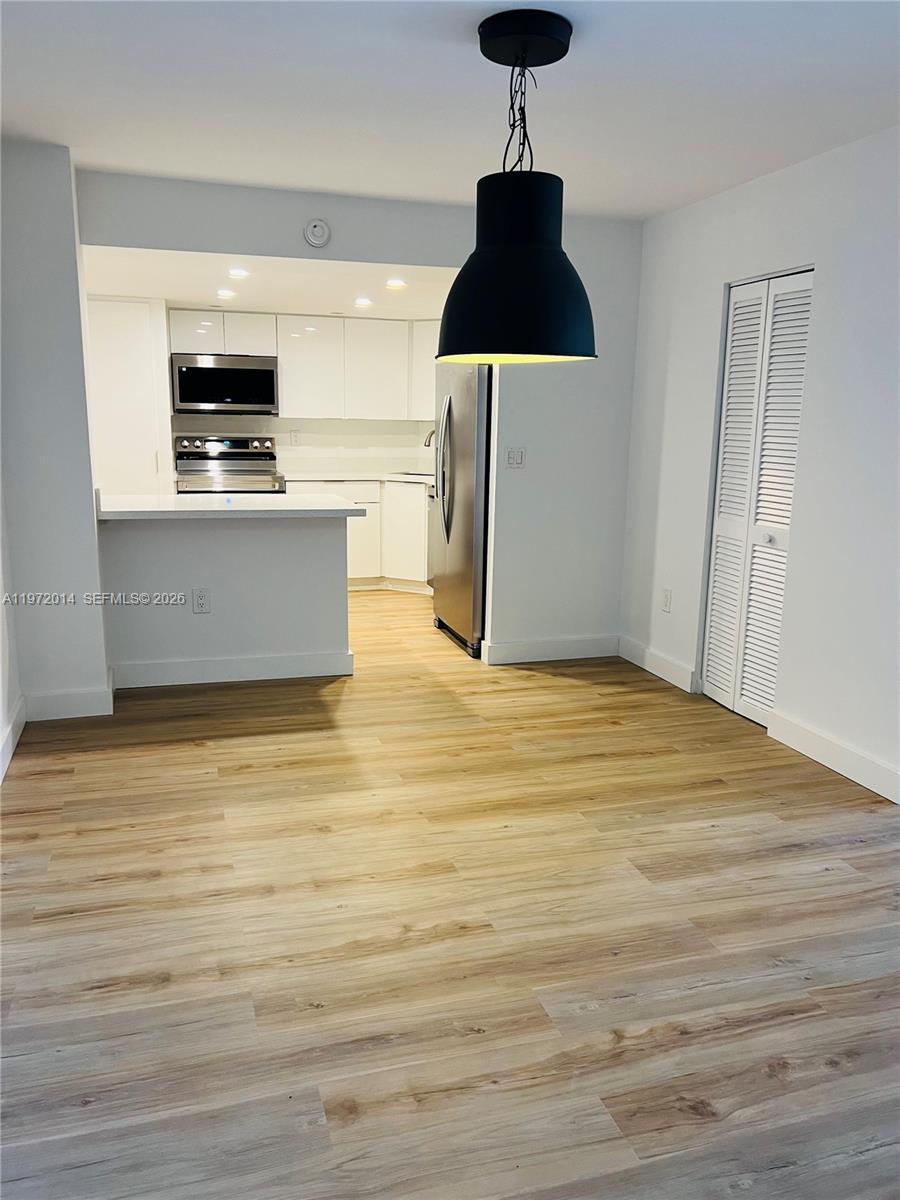 BRICKELL BAY CLUB CONDO - Residential Lease