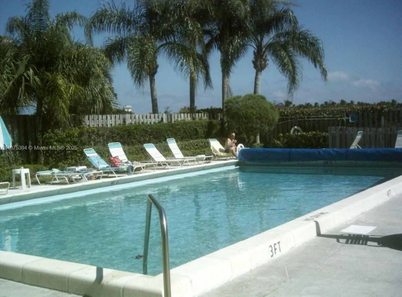 OCEAN COVE - Residential