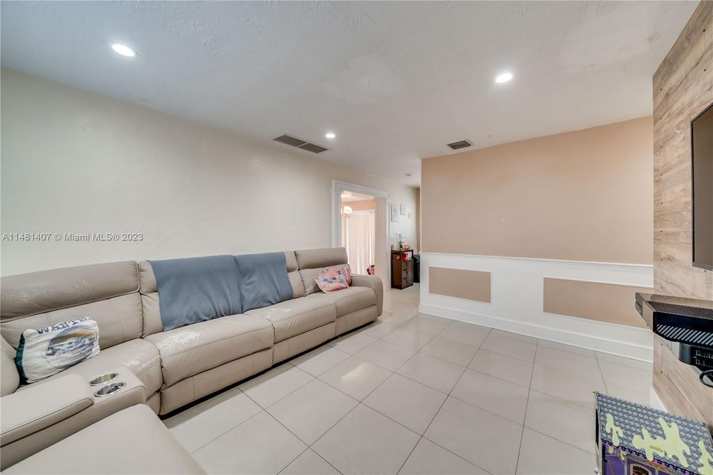 Photo of 2851 SW 66th Ter, Miramar, FL 33023 (MLS # A11481407)