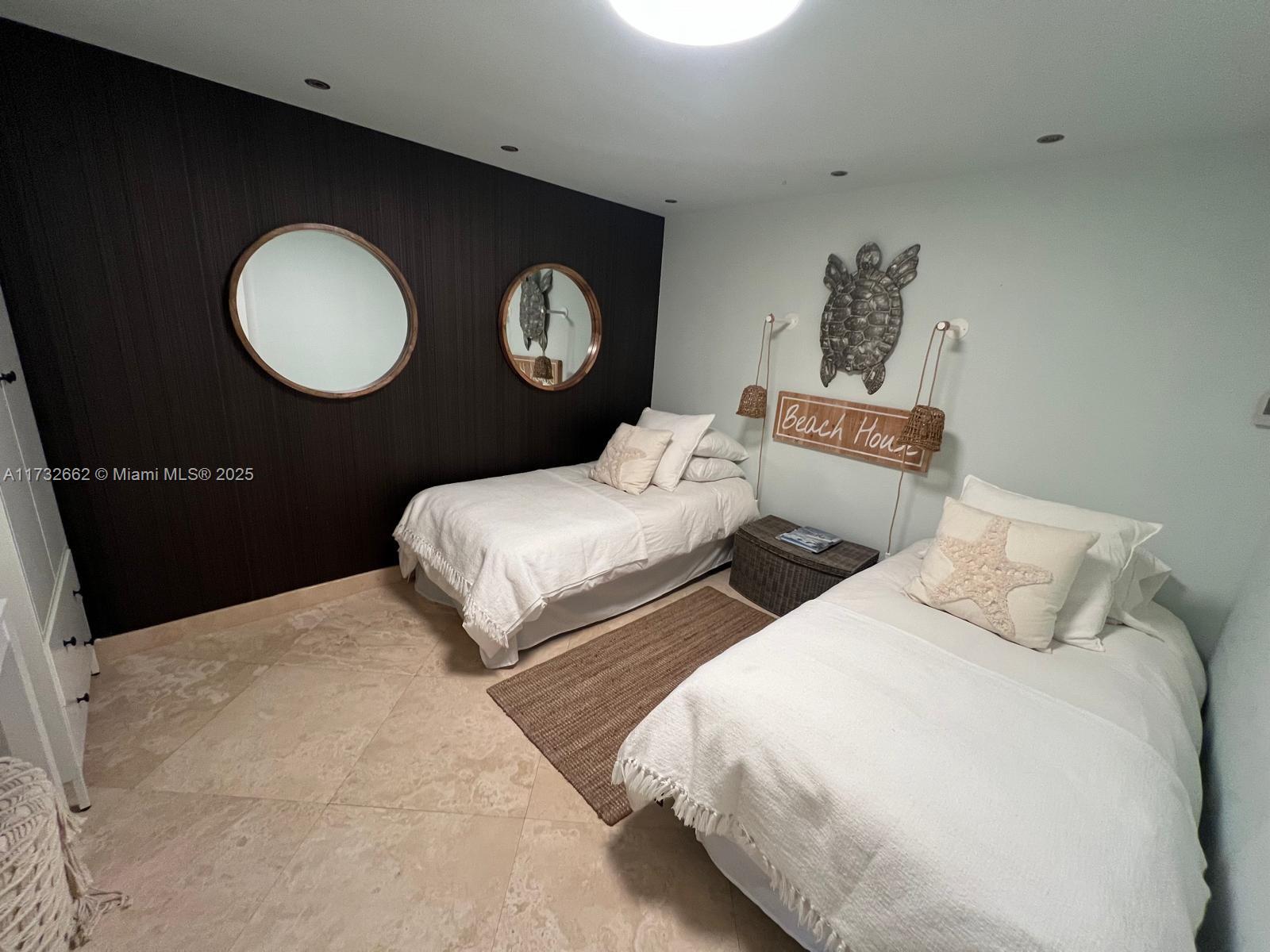 OCEANIA IV CONDO - Residential