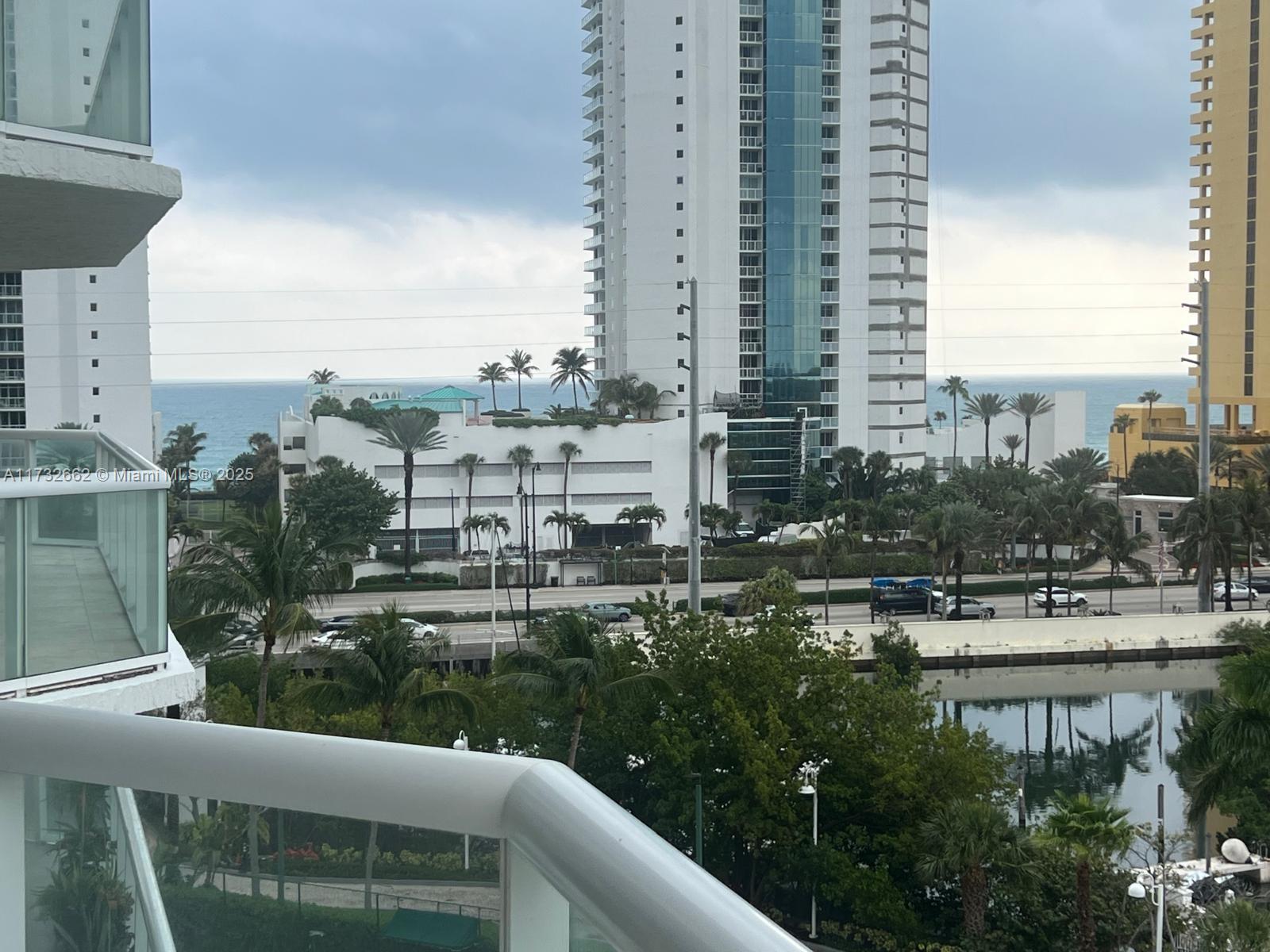 OCEANIA IV CONDO - Residential