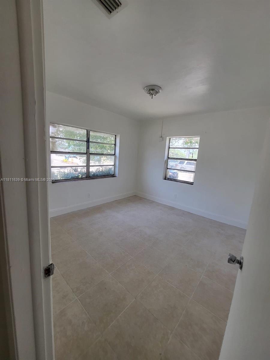 LITTLE RIVER SCH TRACK - Residential Income
