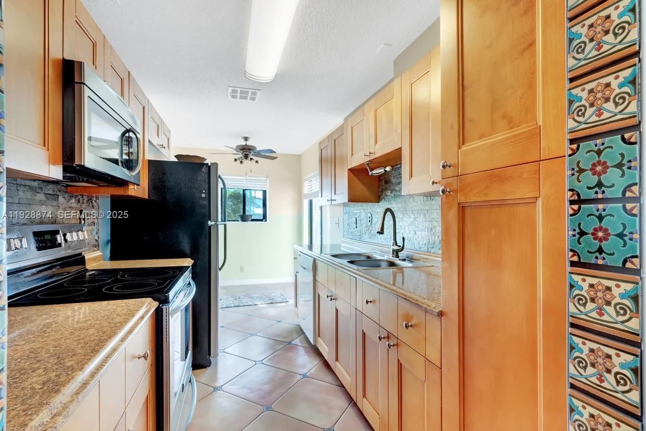 HIGH POINT OF DELRAY WEST - Residential