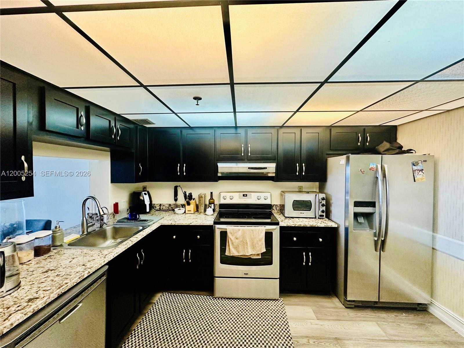 2625 Collins Ave 1508