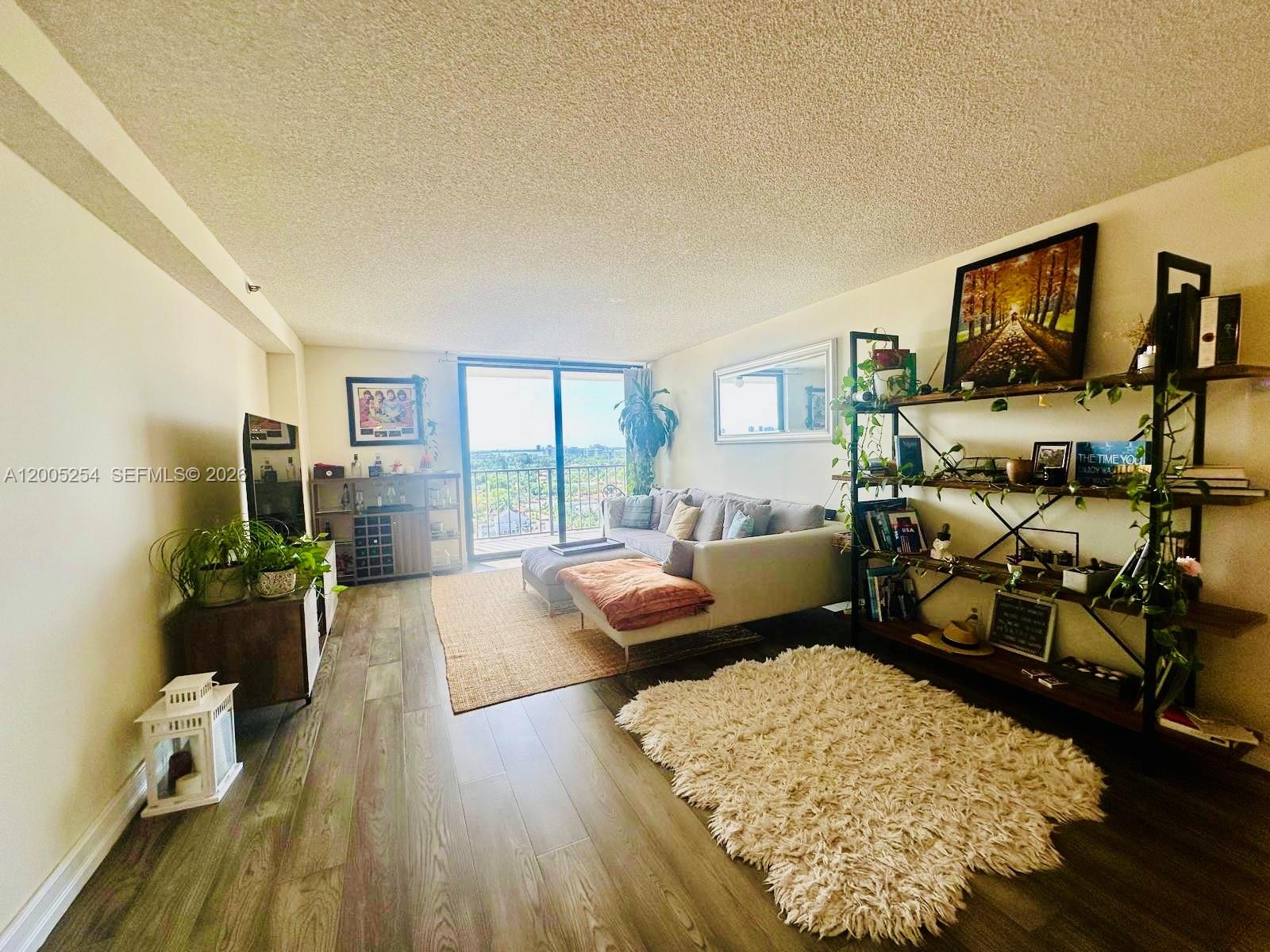 2625 Collins Ave 1508