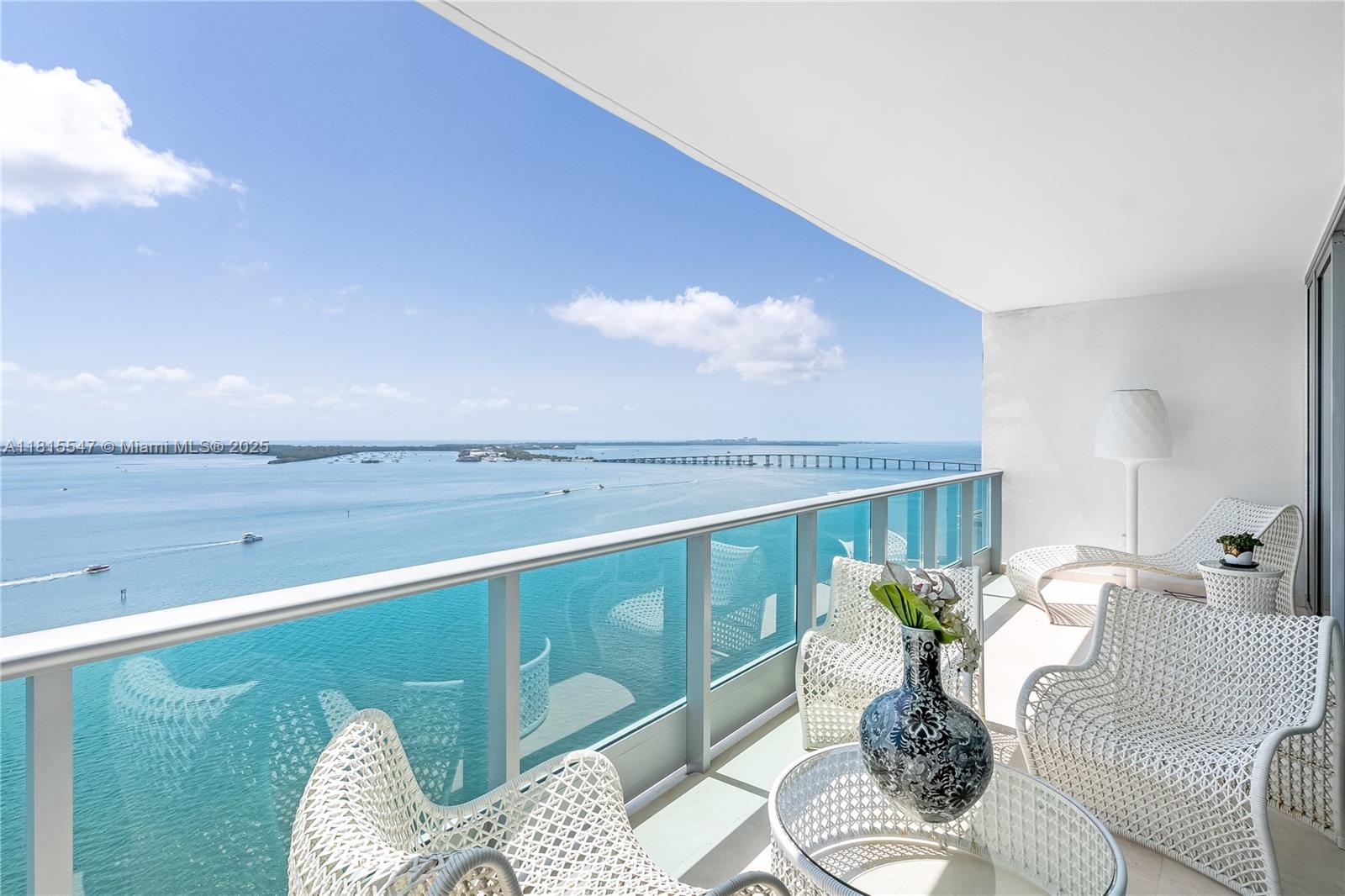 Property for Sale at 1331 Brickell Bay Dr 2305, Miami, Miami-Dade County, Florida - Bedrooms: 3 
Bathrooms: 3  - $2,700,000