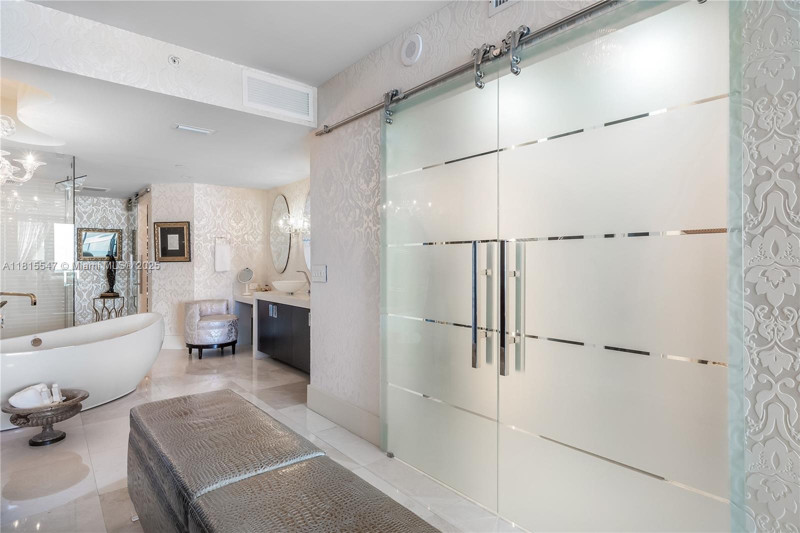 JADE RESIDENCES AT BRICKE - Residential