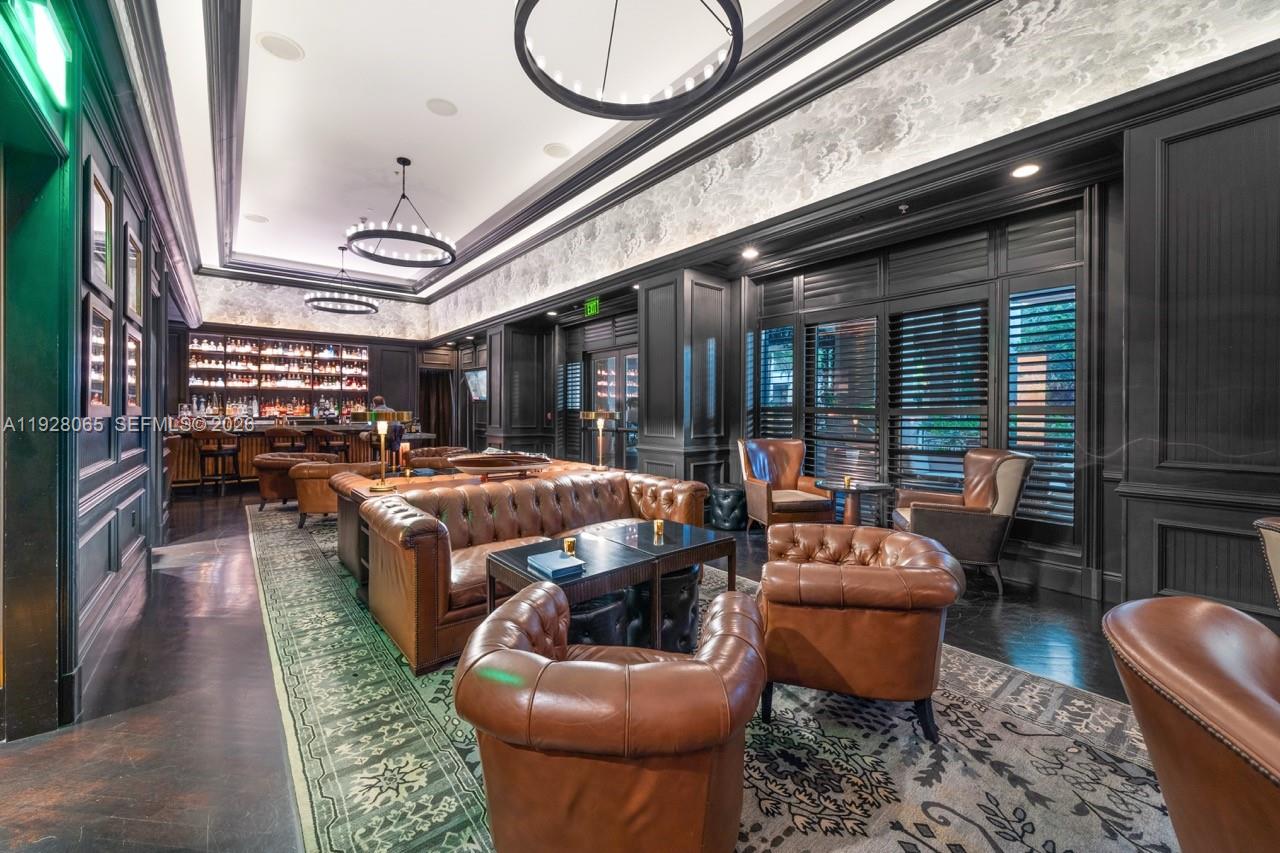 THE TOWER RESIDENCES COND - Residential