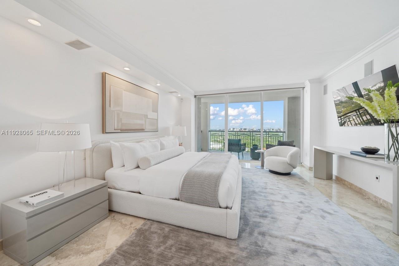 THE TOWER RESIDENCES COND - Residential