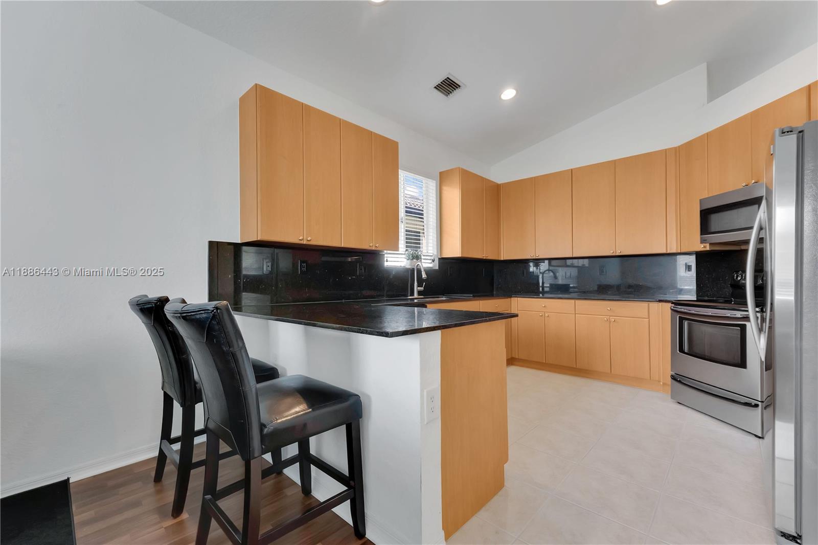 VENTANAS AT HOMESTEAD - Residential