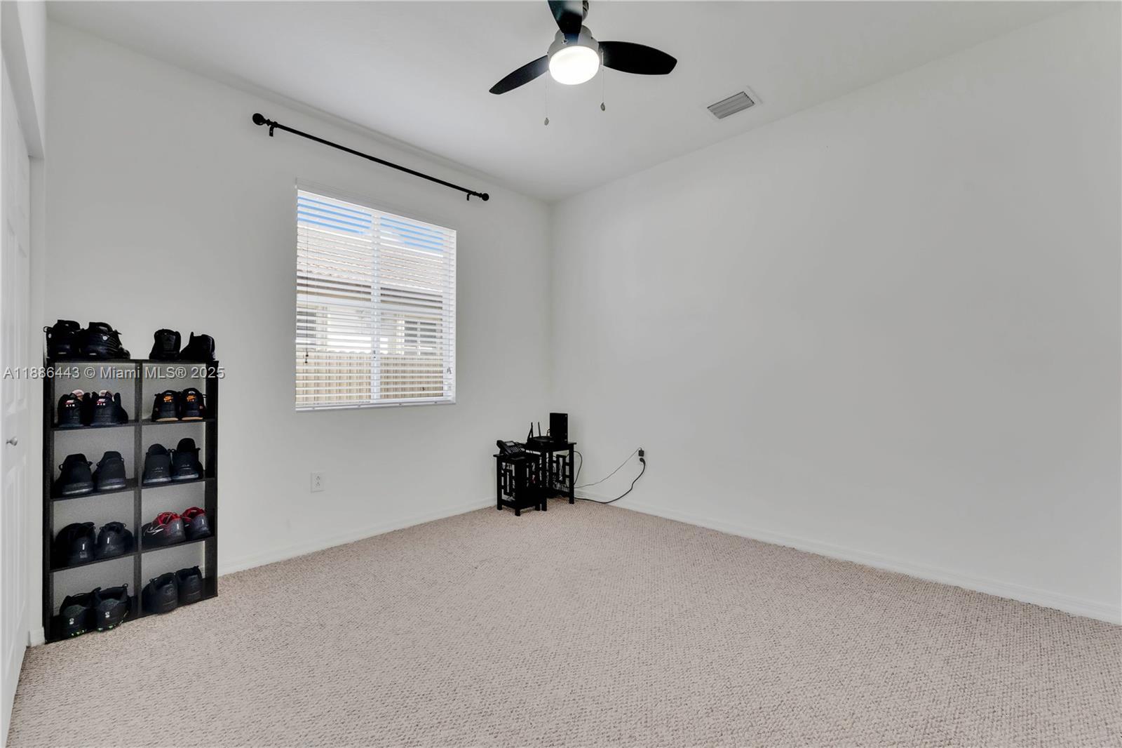 VENTANAS AT HOMESTEAD - Residential