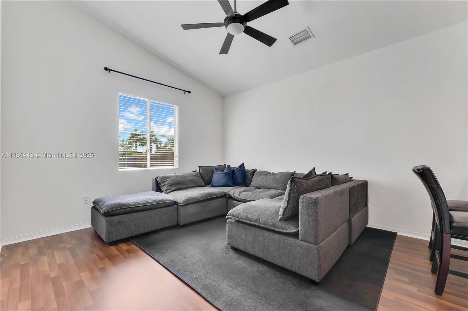 VENTANAS AT HOMESTEAD - Residential