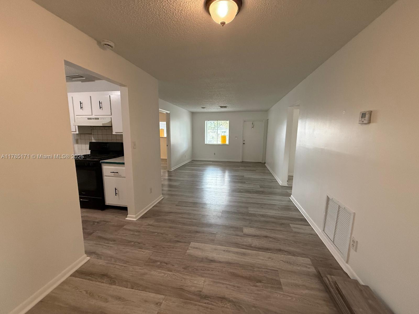 2631 NW 25th St 0