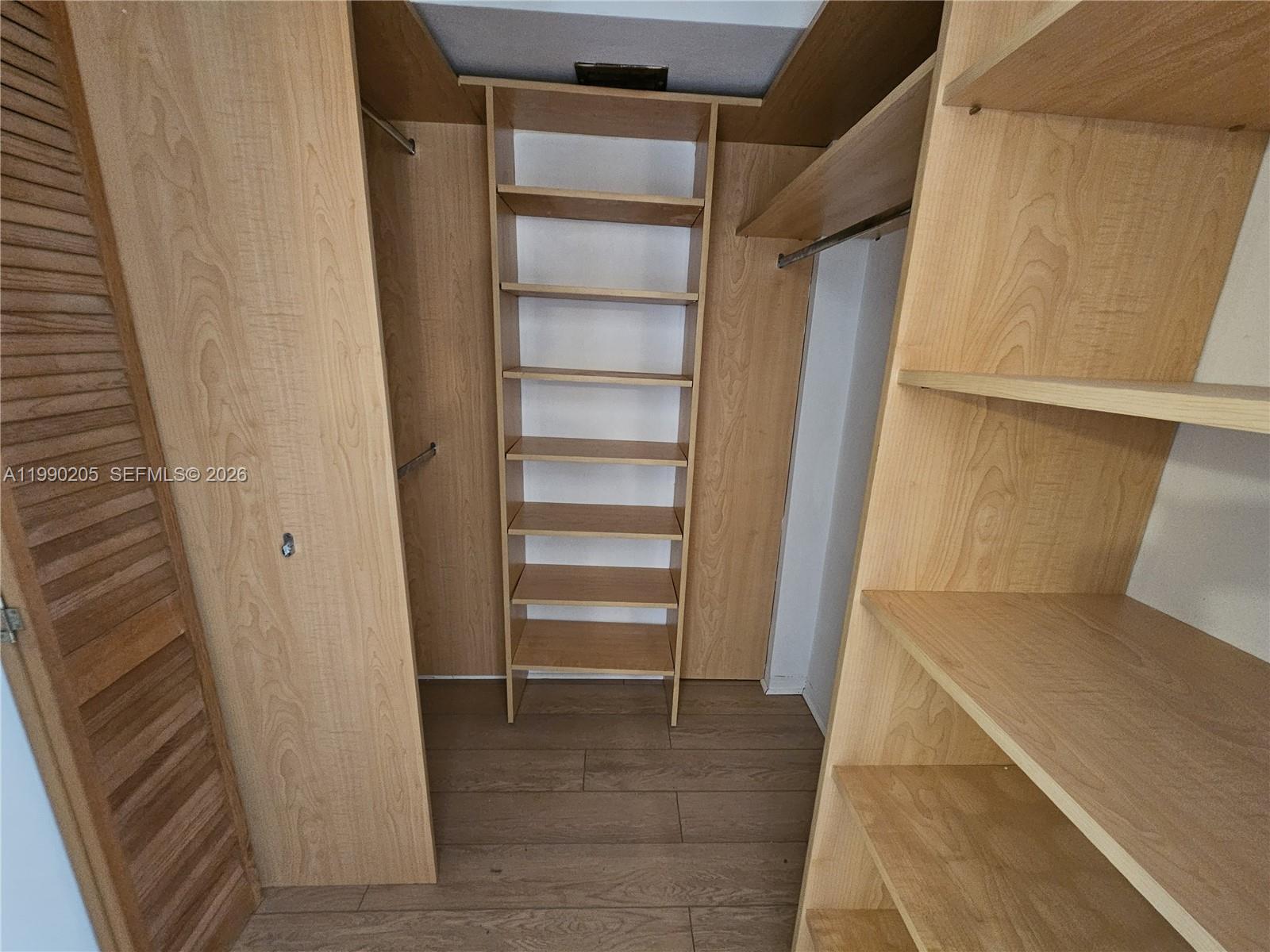 POINT EAST SEC 4 CONDO - Residential