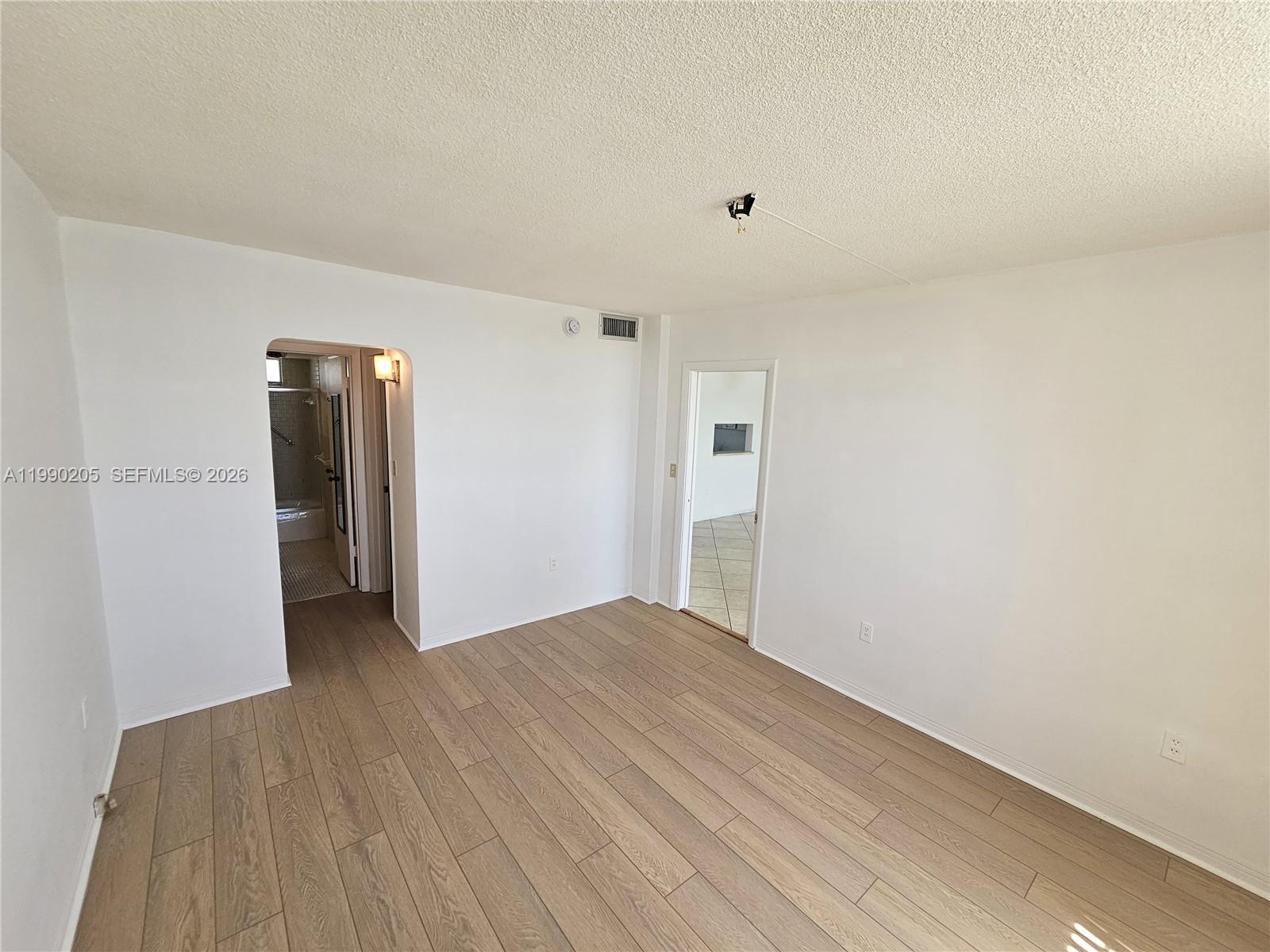 POINT EAST SEC 4 CONDO - Residential