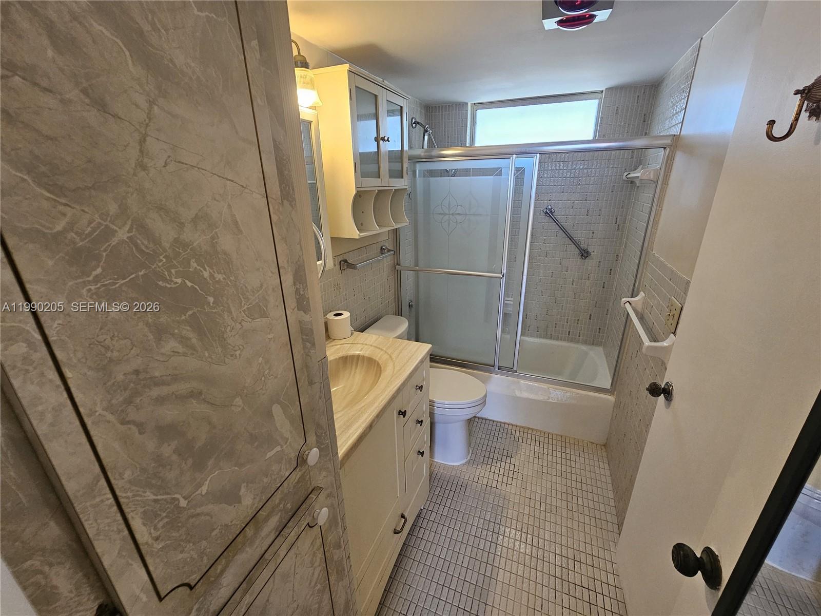 POINT EAST SEC 4 CONDO - Residential