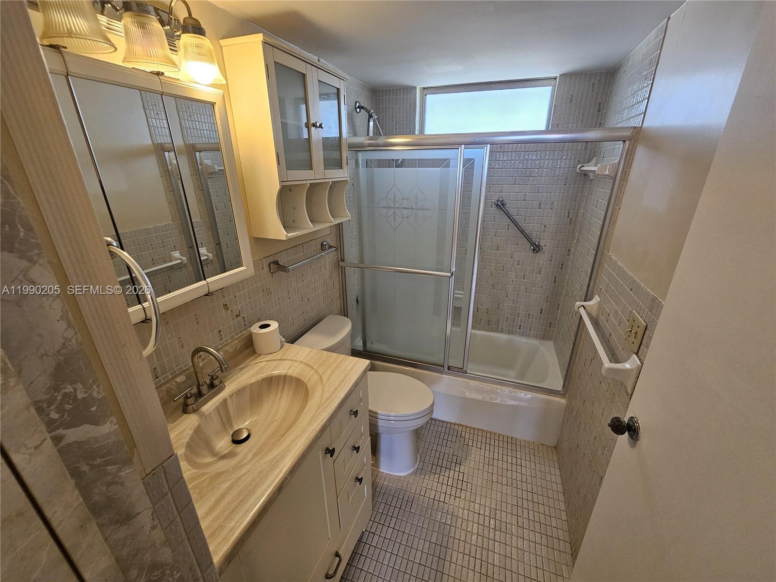 POINT EAST SEC 4 CONDO - Residential