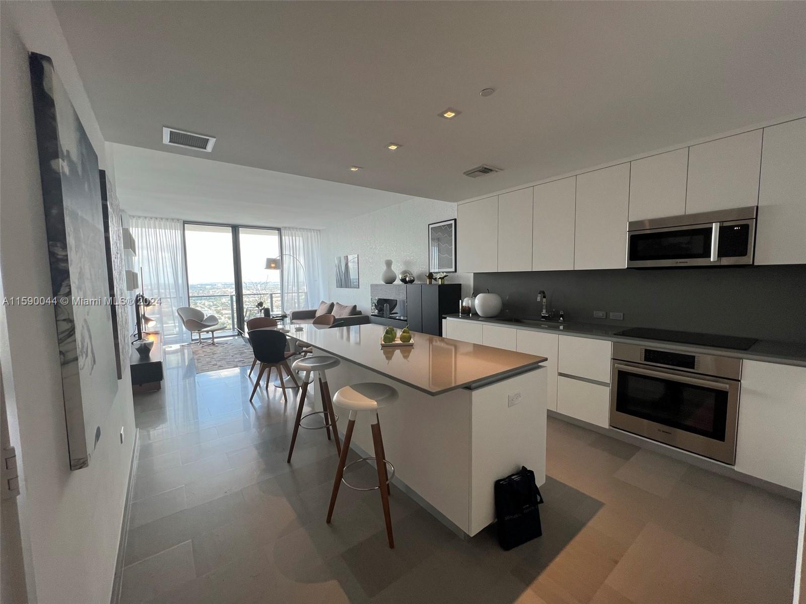 RISE CONDO - Residential Lease