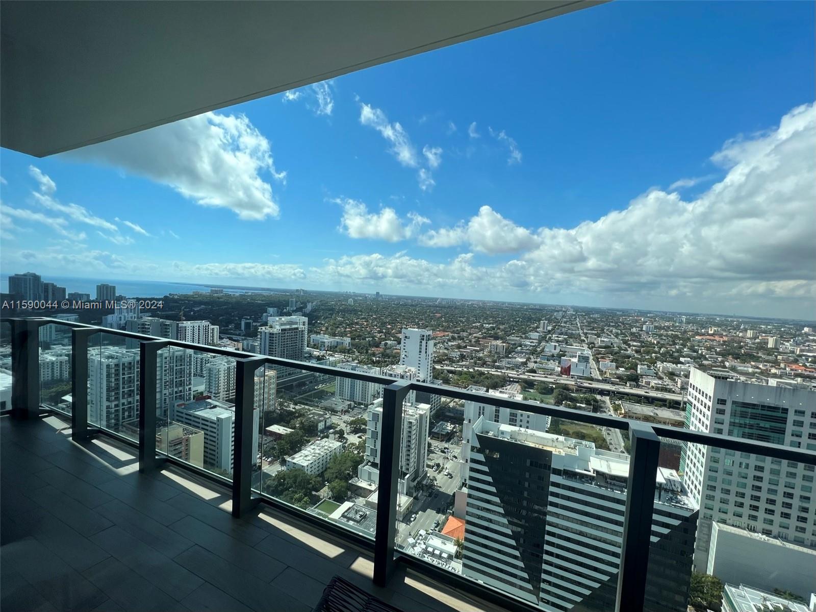 RISE CONDO - Residential Lease