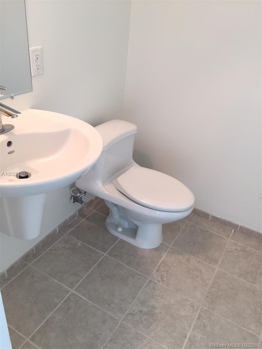 INFINITY AT BRICKELL COND - Residential Lease