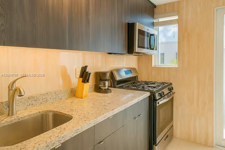 BAY HARBOR ISLAND - Residential Lease