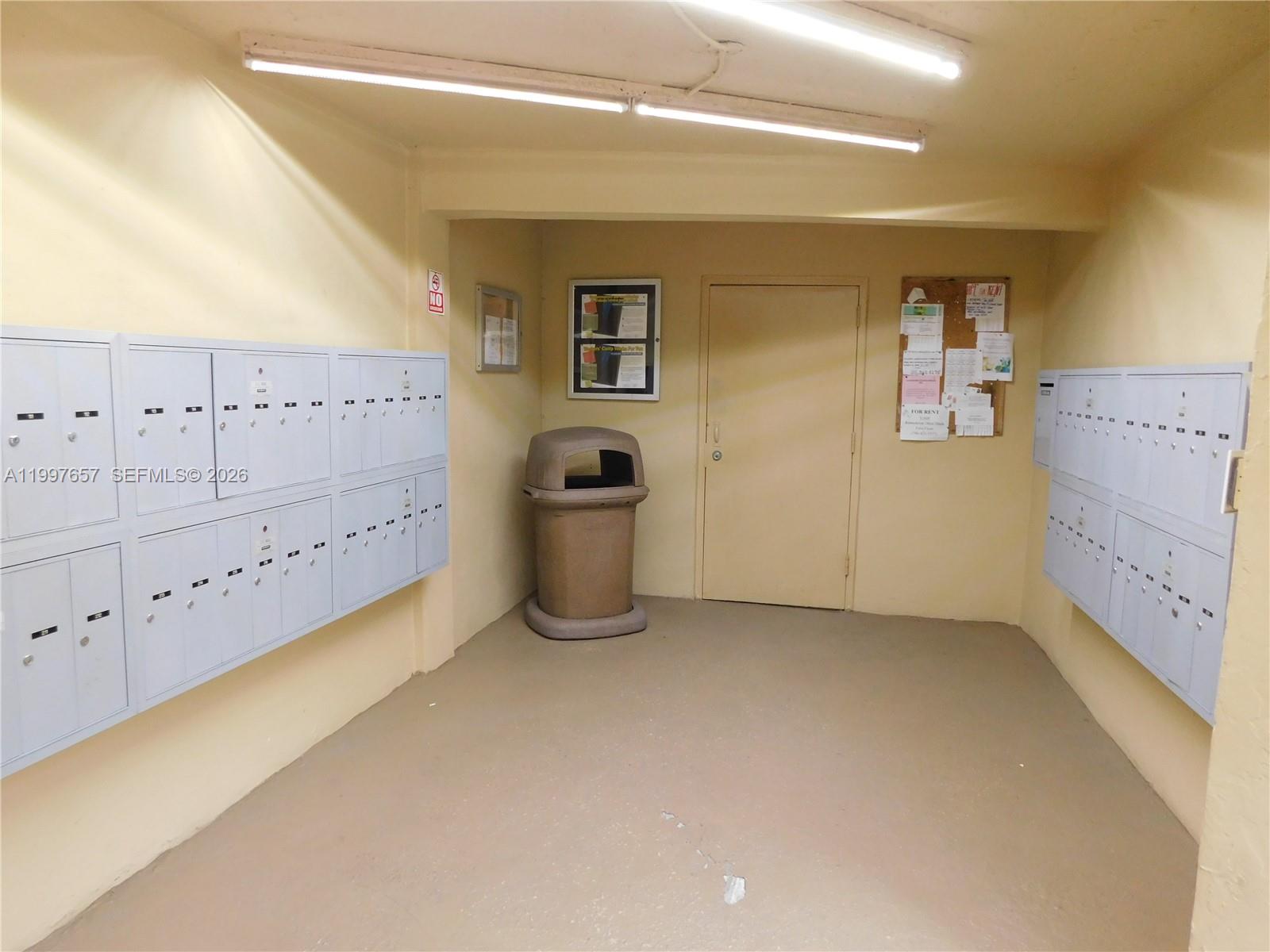 HORIZONS CONDO #5 - Residential Lease