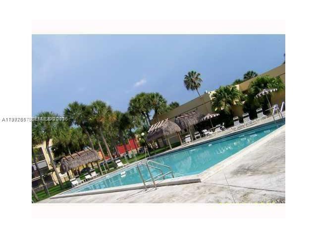 HORIZONS CONDO #5 - Residential Lease