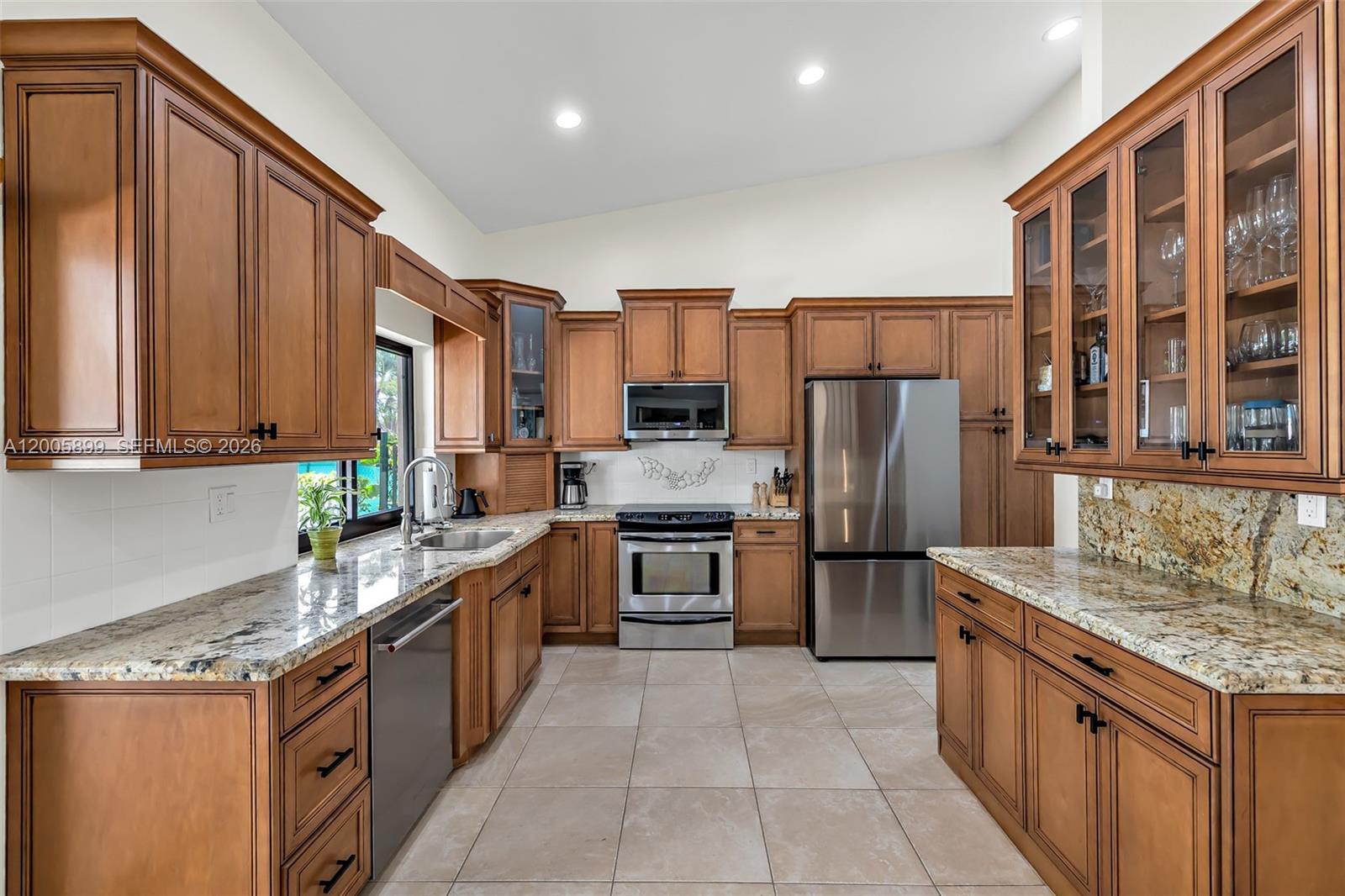 BROOKSIDE - Residential