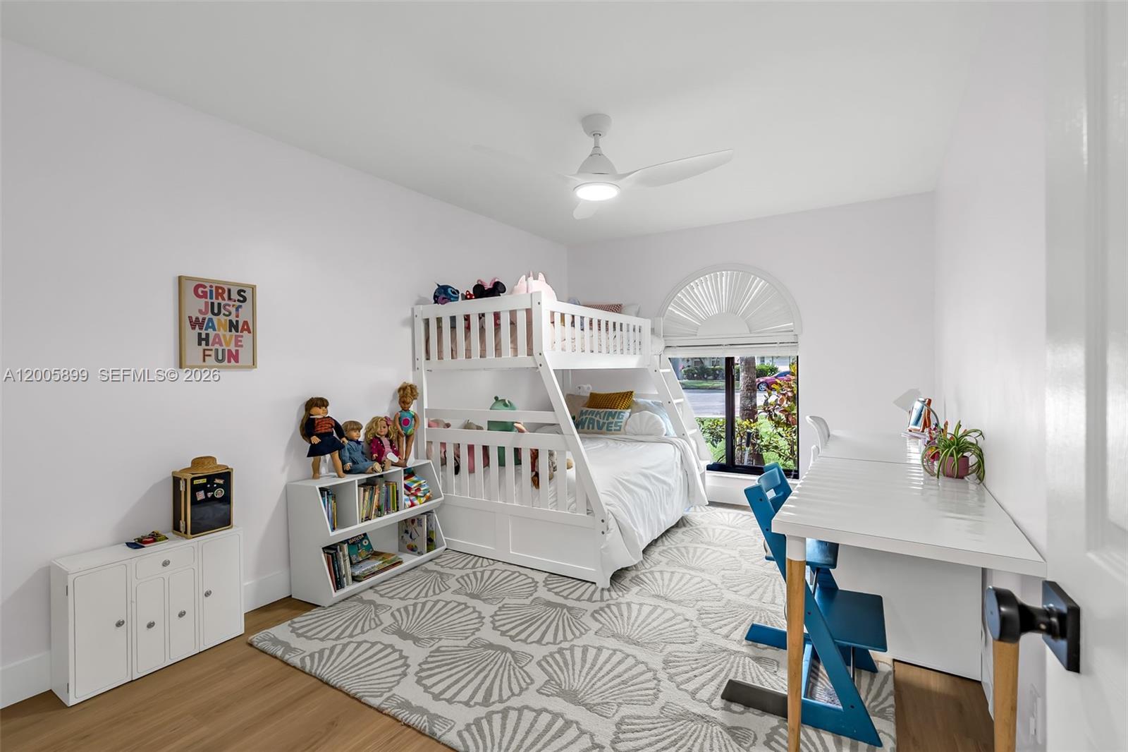 BROOKSIDE - Residential