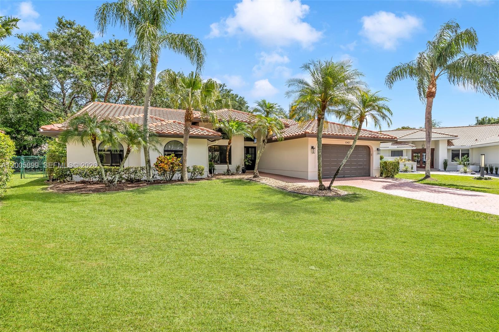 BROOKSIDE - Residential