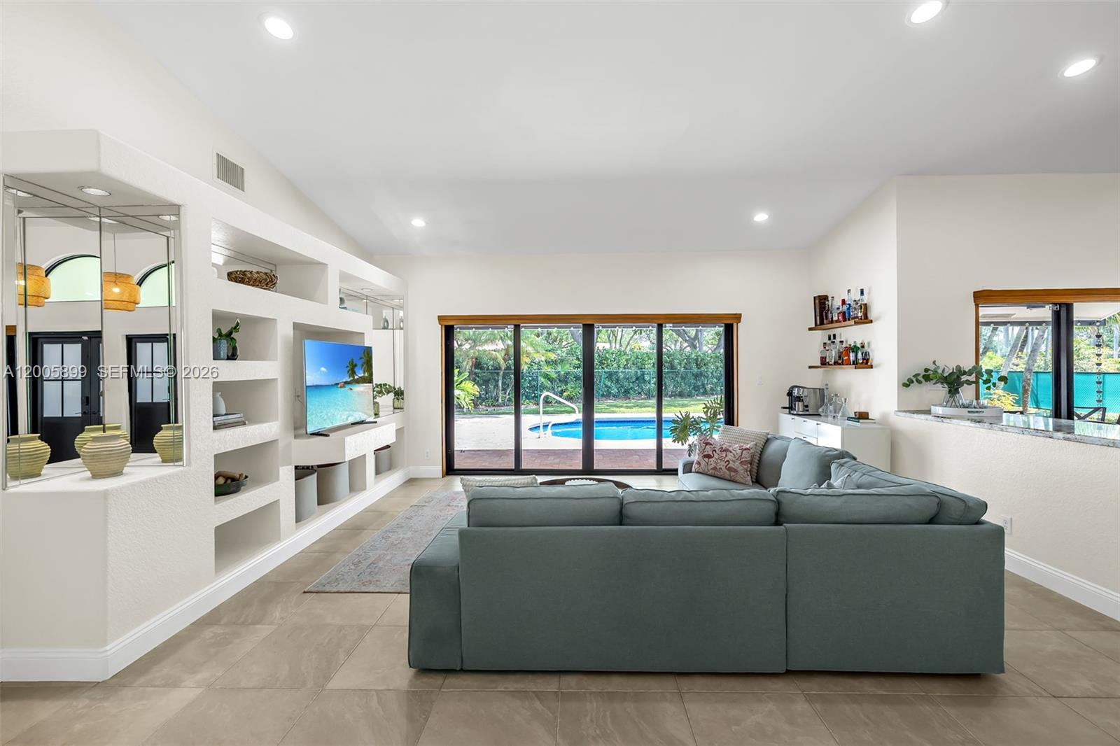 BROOKSIDE - Residential