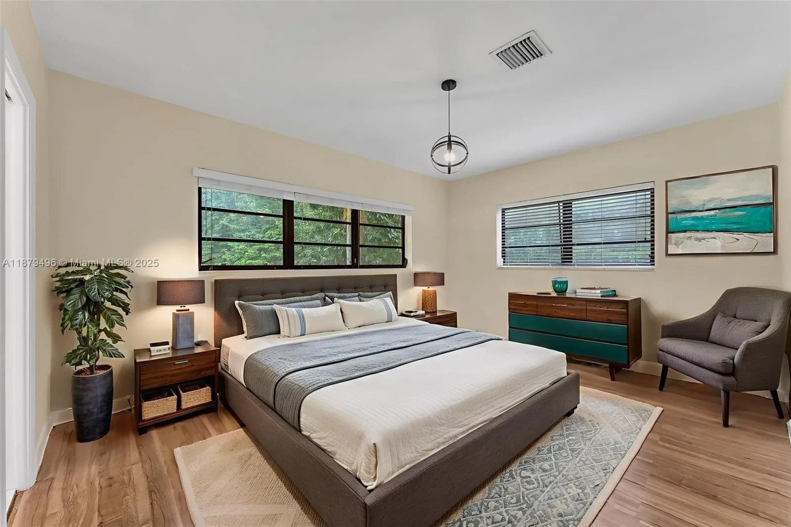 Pinecrest, Florida 33156, United States, 4 Bedrooms Bedrooms, ,3 BathroomsBathrooms,Residential,Active,211081