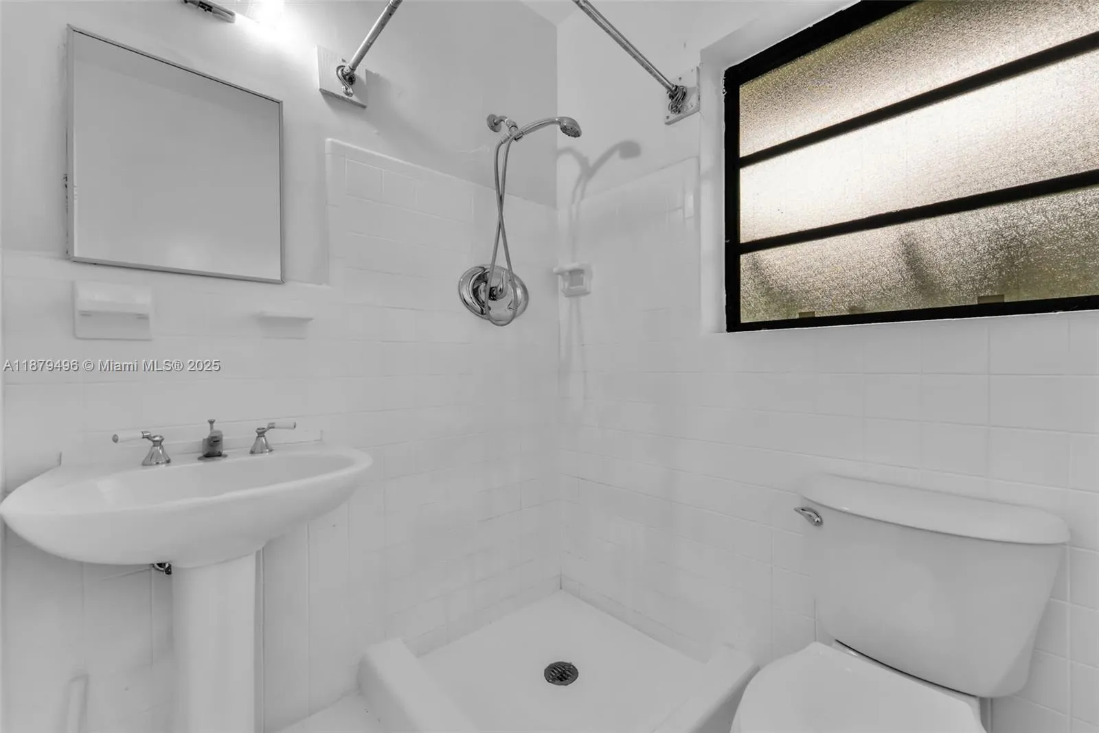 Pinecrest, Florida 33156, United States, 4 Bedrooms Bedrooms, ,3 BathroomsBathrooms,Residential,Active,211081