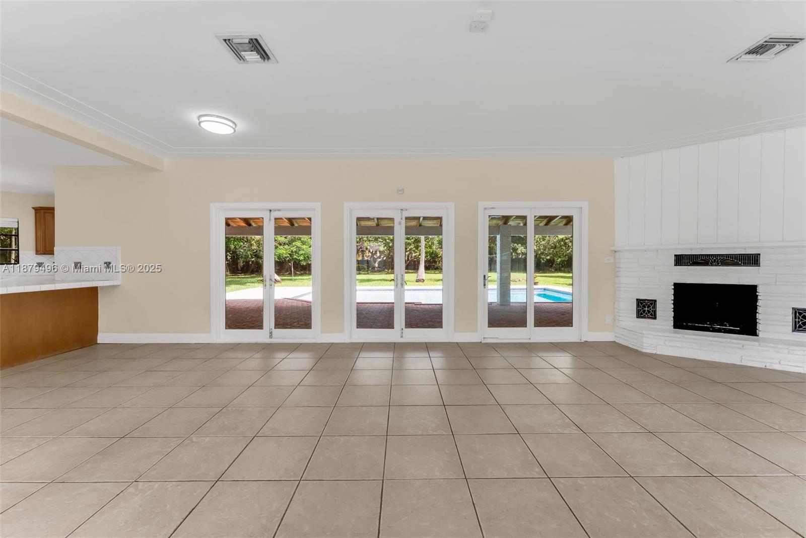 RIDGELINE ESTATES - Residential Lease