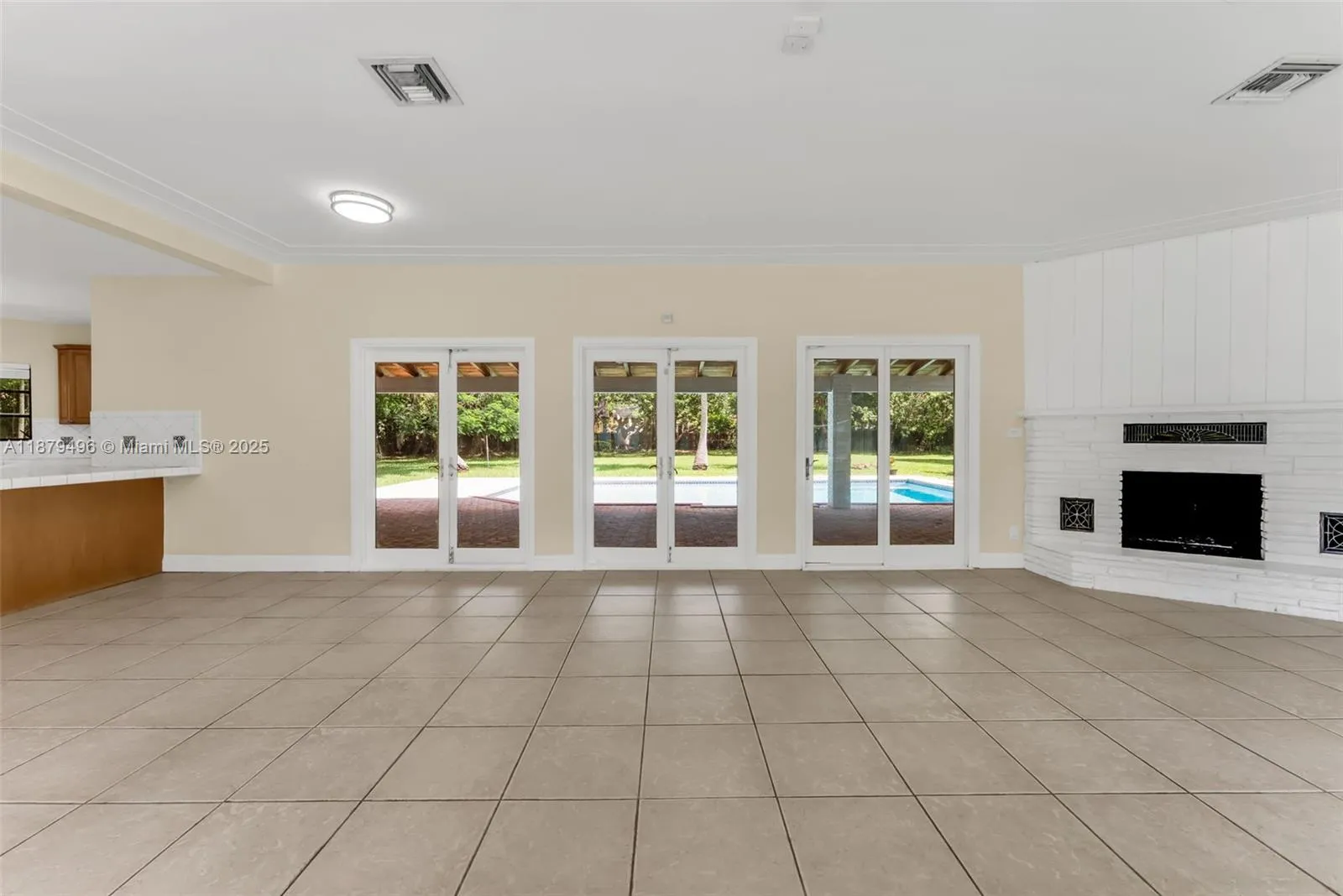 Pinecrest, Florida 33156, United States, 4 Bedrooms Bedrooms, ,3 BathroomsBathrooms,Residential,Active,211081