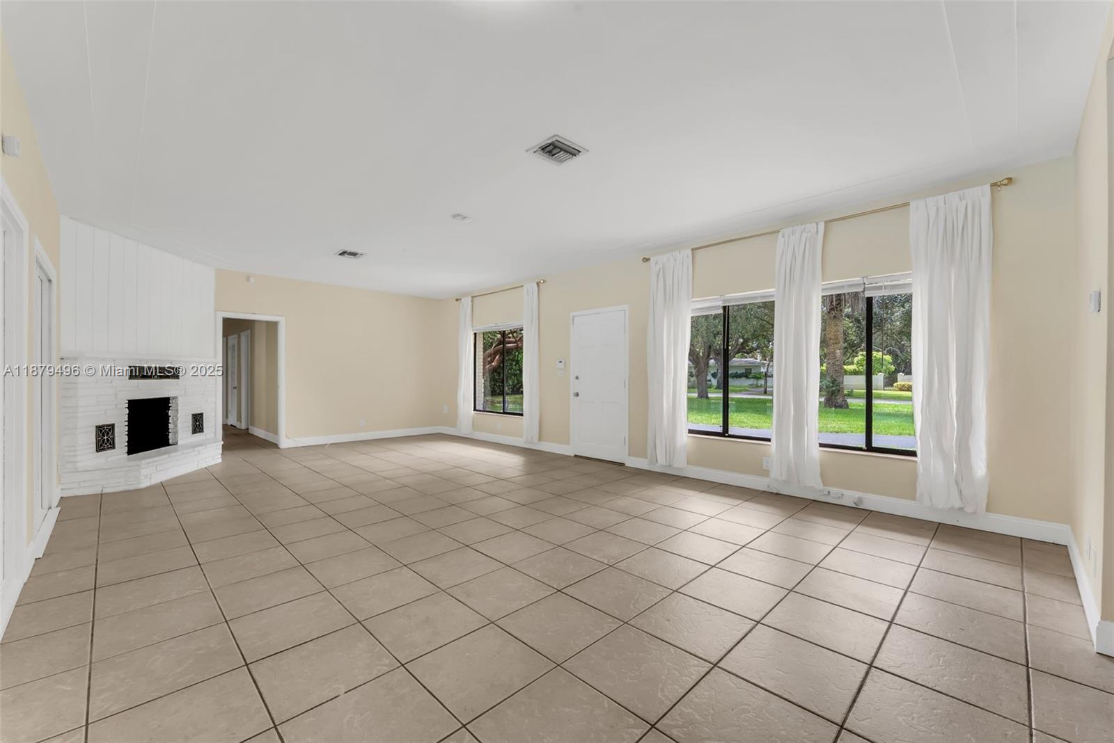 RIDGELINE ESTATES - Residential Lease