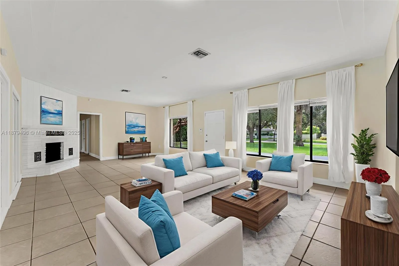 Pinecrest, Florida 33156, United States, 4 Bedrooms Bedrooms, ,3 BathroomsBathrooms,Residential,Active,211081