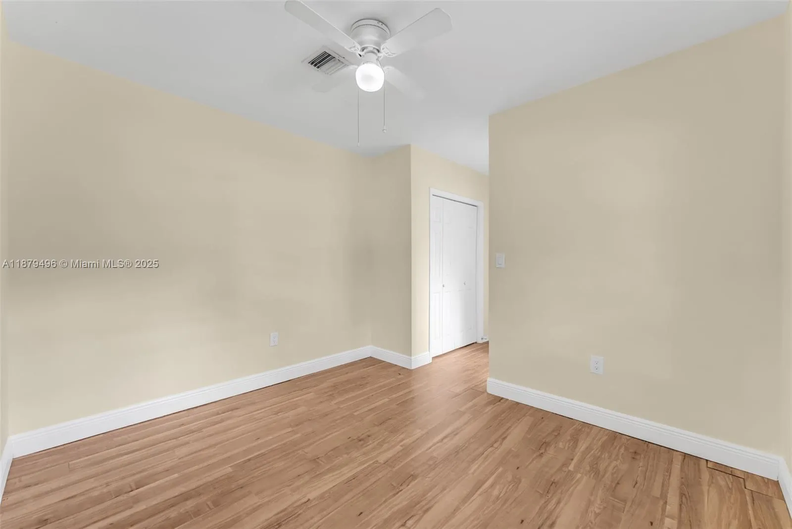 Pinecrest, Florida 33156, United States, 4 Bedrooms Bedrooms, ,3 BathroomsBathrooms,Residential,Active,211081