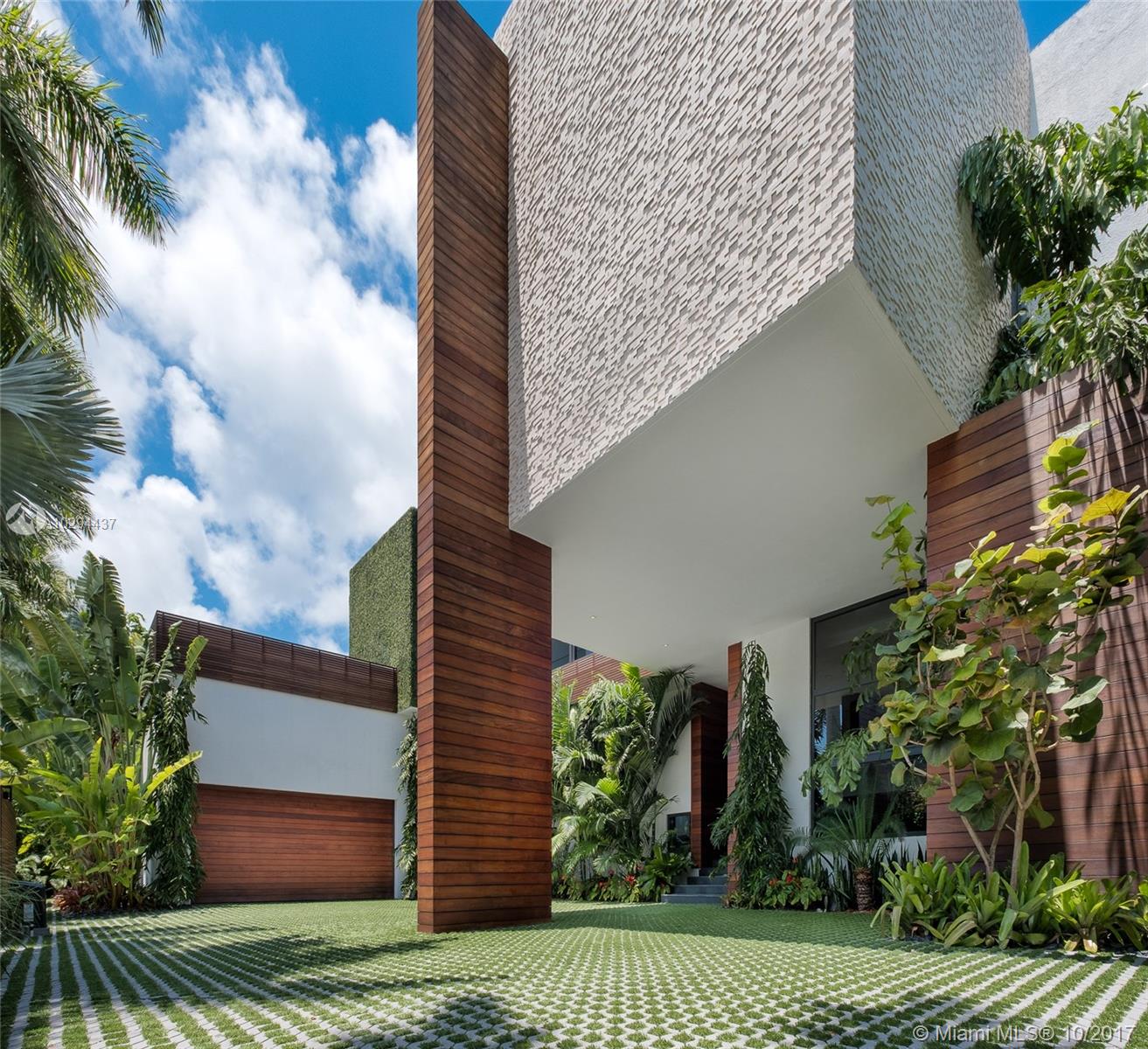 Amended Plat/Sunset Lake - Residential