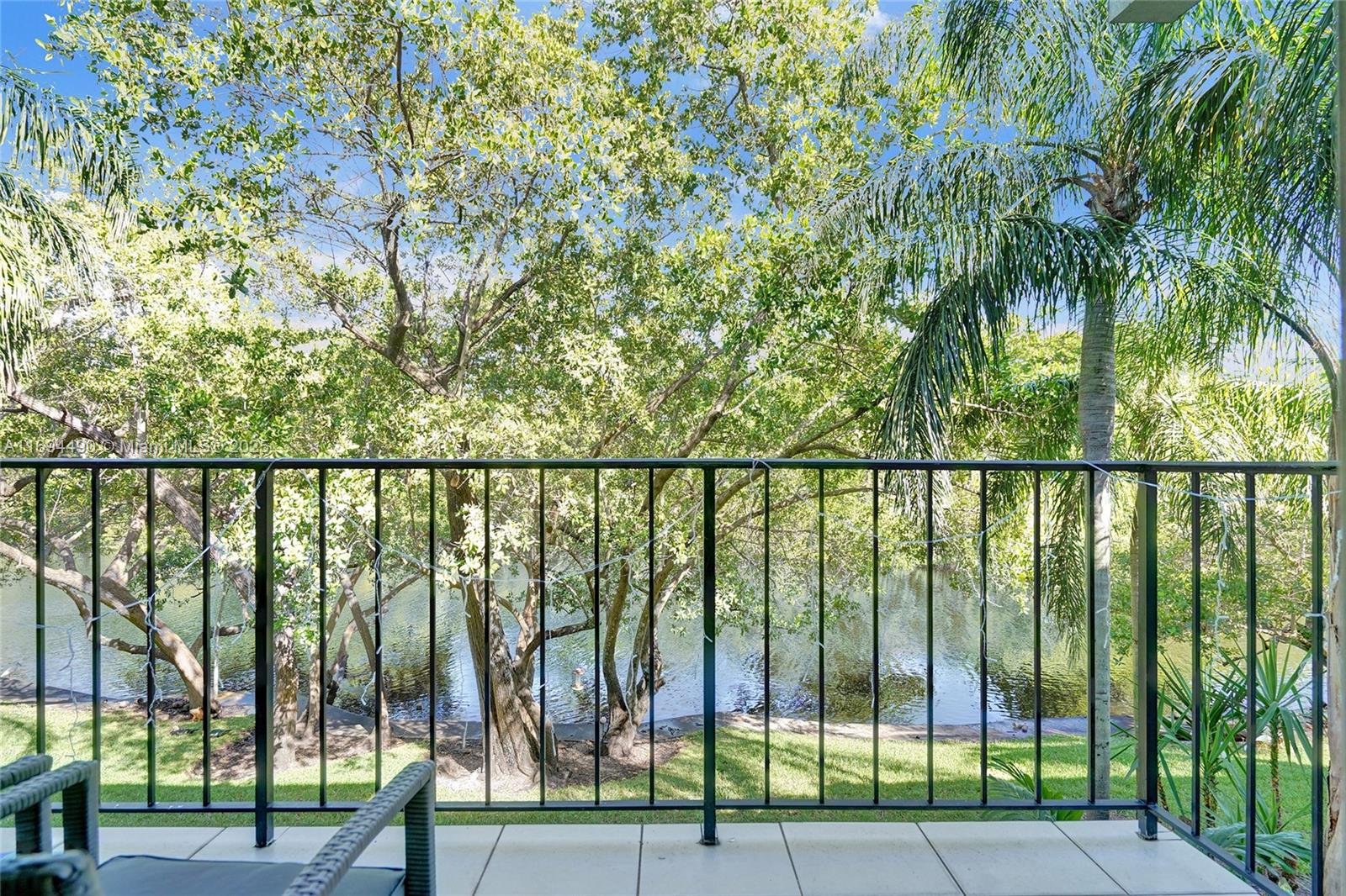 Property for Sale at 1785 N Andrews Sq 205E, Fort Lauderdale, Broward County, Florida - Bedrooms: 2 
Bathrooms: 2  - $299,000