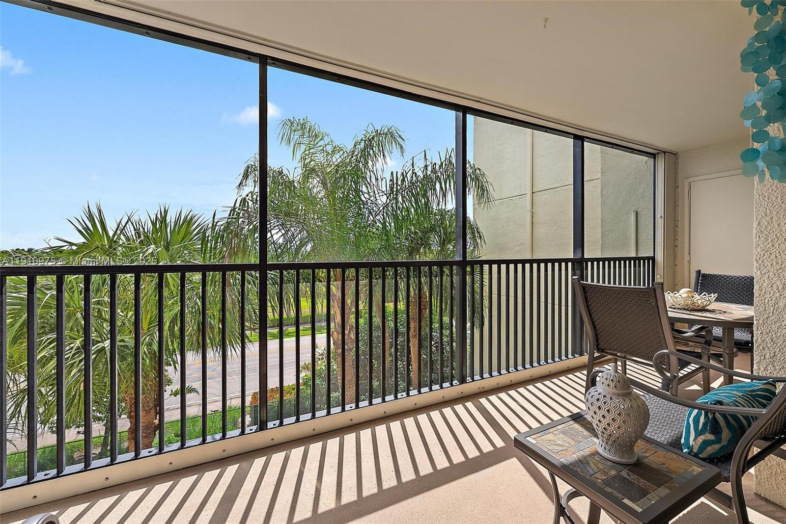 JUPITER OCEAN AND RACQUET - Residential Lease