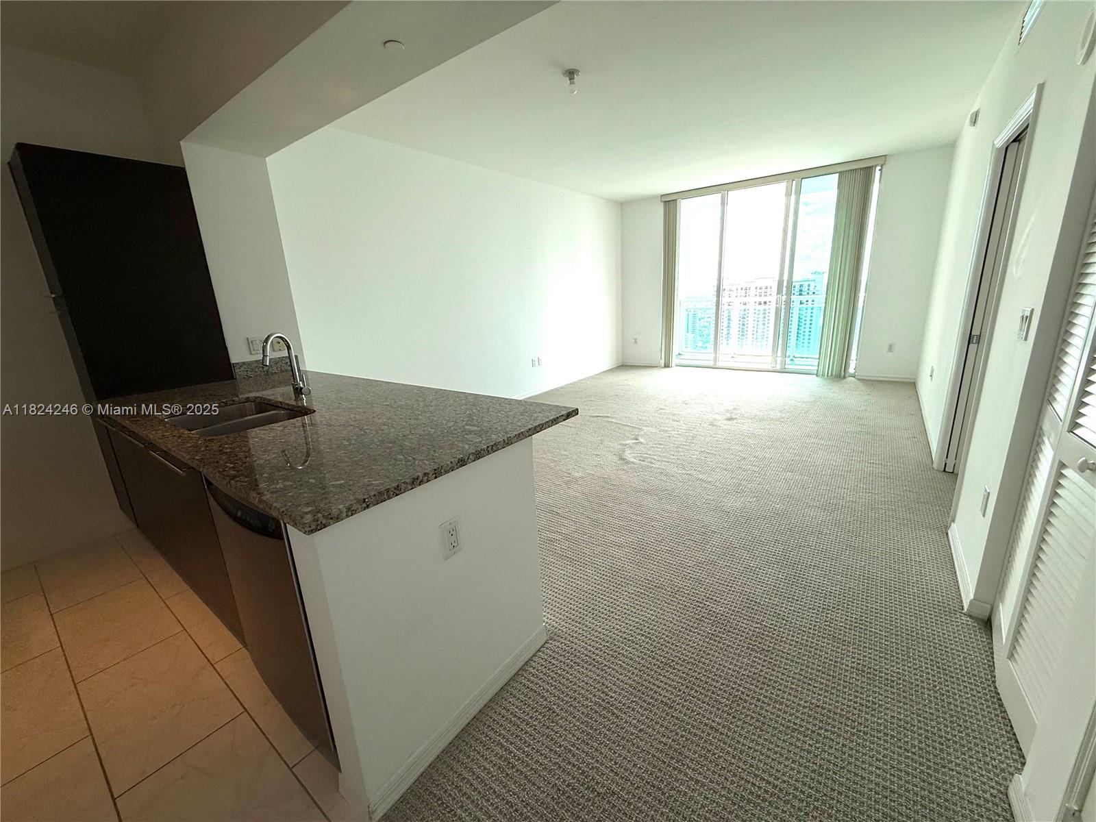 951 Brickell Ave 3703
