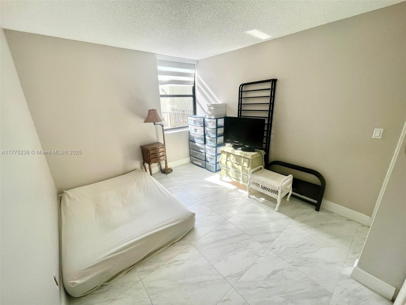 VILLA DORADA CONDO NO 2 - Residential