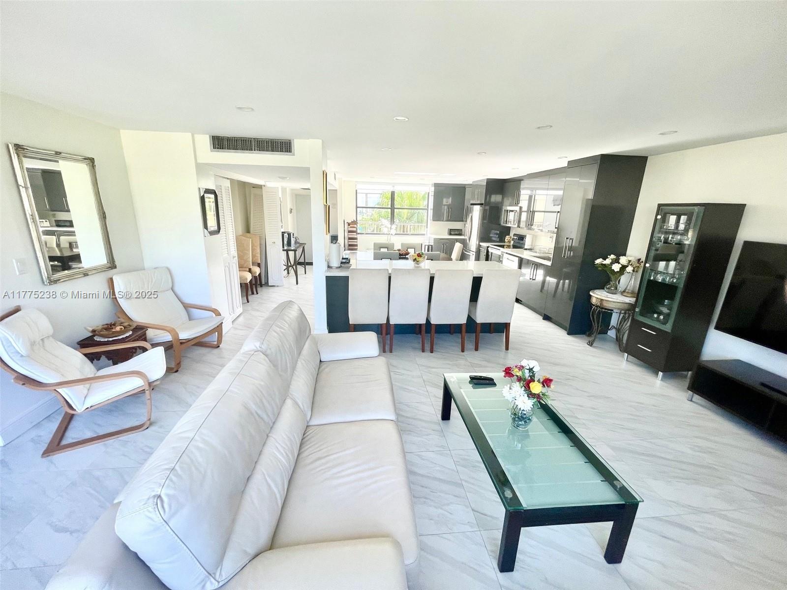 VILLA DORADA CONDO NO 2 - Residential